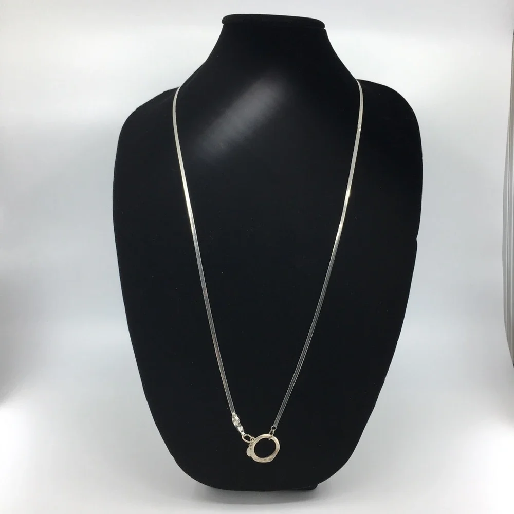 Chico's Signed Eyeglass Holder Long Necklace Silver Chain - Picture 5 of 13